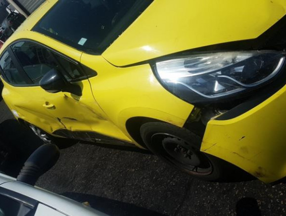 pare-soleil gauche, Renault 4L, couleur : beige