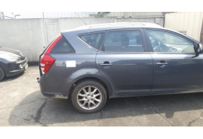 Porte avant gauche KIA CEE-D 1 SPORT WAGON Photo n°9