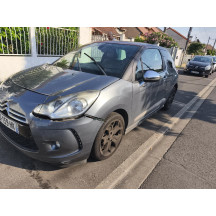 Feu arriere principal droit (feux) CITROEN DS3 Photo n°10