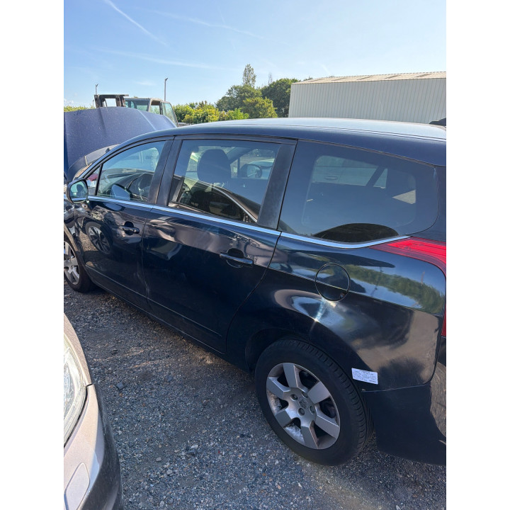 Feu arriere principal droit (feux) PEUGEOT 5008 1 Photo n°15