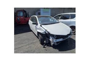 Feu arriere secondaire gauche (feux) TOYOTA AURIS 2 Photo n°14