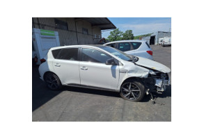Feu arriere secondaire gauche (feux) TOYOTA AURIS 2 Photo n°17