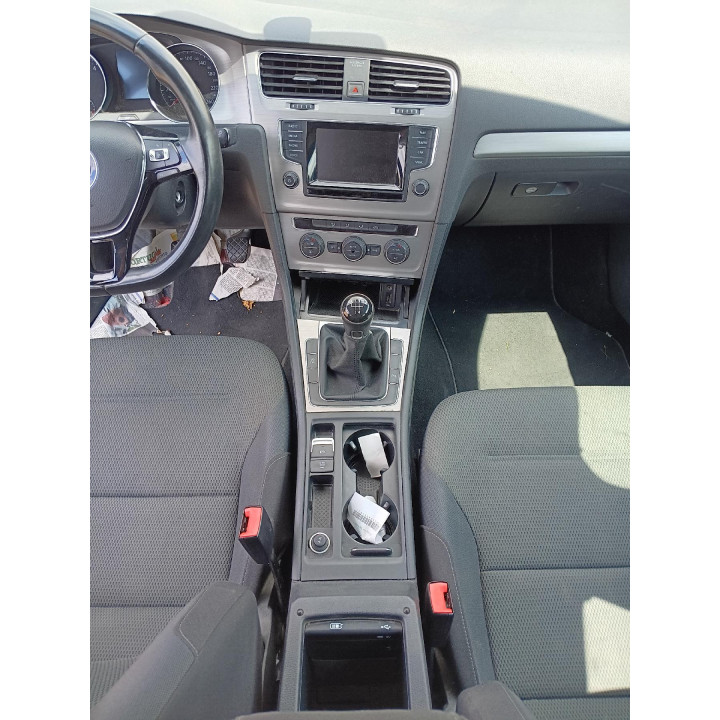 Feu arriere principal droit (feux) VOLKSWAGEN GOLF 7 Photo n°8