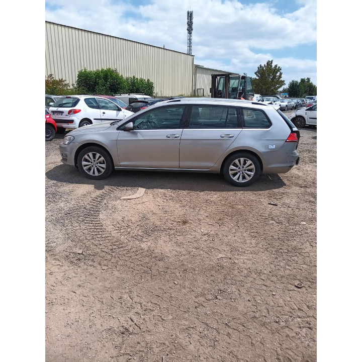 Feu arriere principal droit (feux) VOLKSWAGEN GOLF 7 Photo n°18