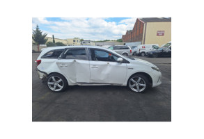 Feu arriere principal gauche (feux) TOYOTA AURIS 2 Photo n°10