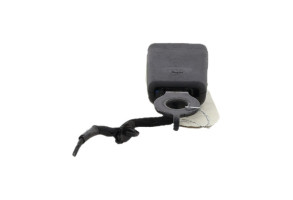 Attache ceinture arriere gauche TOYOTA IQ Photo n°1