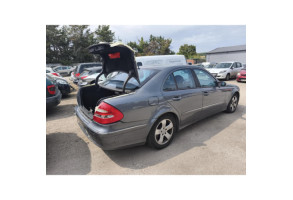 Capot MERCEDES CLASSE E 211 Photo n°12