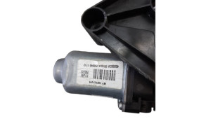 Leve vitre electrique avant gauche TOYOTA AYGO 2 Photo n°3