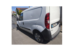 Pare choc avant FIAT DOBLO 2 Photo n°15