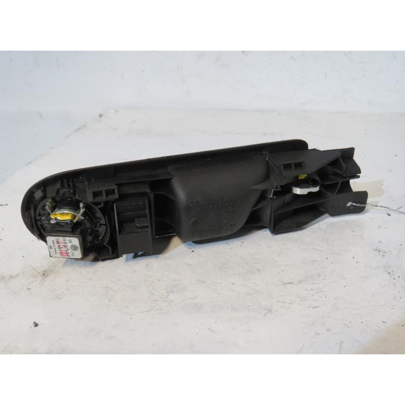 Poignee interieur arriere gauche VOLKSWAGEN PASSAT 4 Photo n°1
