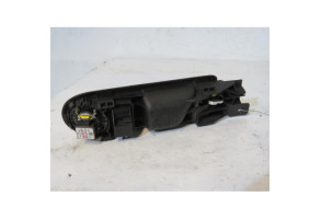 Poignee interieur arriere gauche VOLKSWAGEN PASSAT 4 Photo n°1