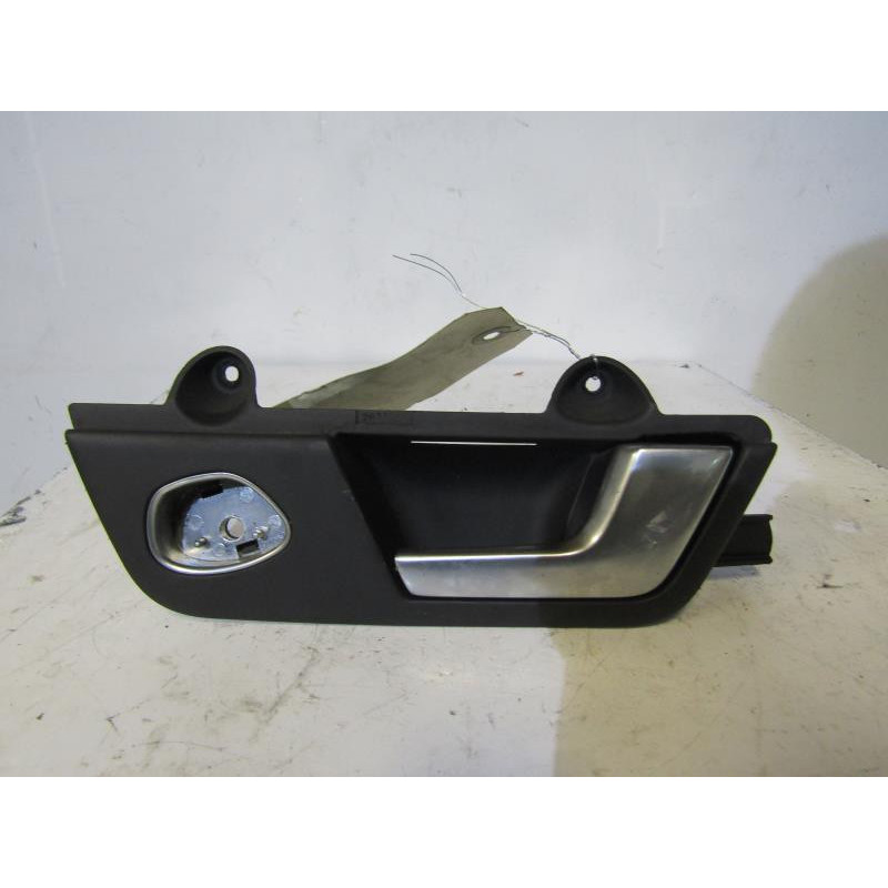 Poignee interieur arriere droit AUDI A4 2 Photo n°1