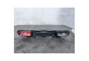 Bouton de warning KIA RIO 2 Photo n°1