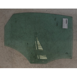 Vitre arriere droit AUDI A4 3 Photo n°1