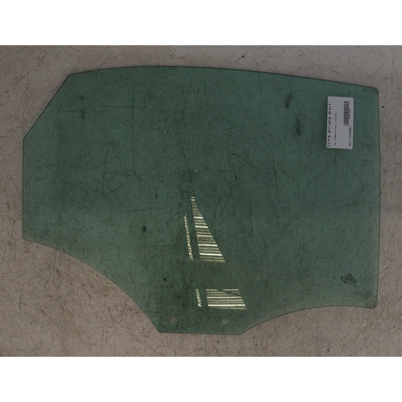 Vitre arriere droit AUDI A4 3 Photo n°1