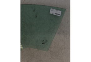 Vitre avant gauche FORD PUMA 2 Photo n°2