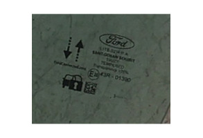 Vitre avant gauche FORD PUMA 2 Photo n°4