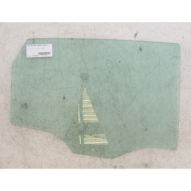 Vitre arriere droit SEAT IBIZA 5 Photo n°1