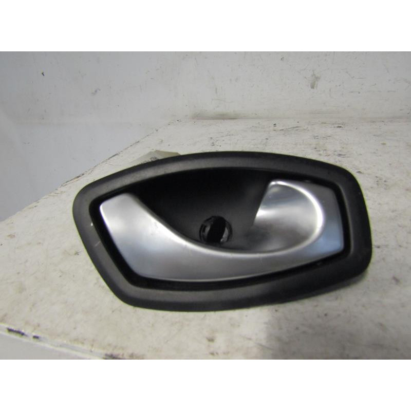 Poignee interieur avant droit RENAULT LAGUNA 3 Photo n°1