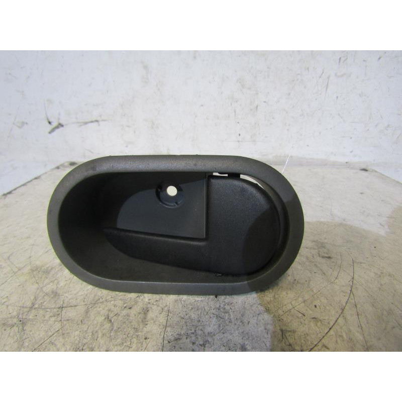 Poignee interieur avant droit FORD FIESTA 5 Photo n°1
