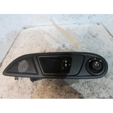 Poignee interieur avant gauche FORD FIESTA 6