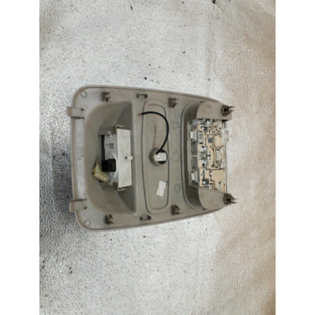 Eclairage de plafonnier RENAULT CLIO 4