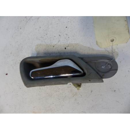 Poignee interieur avant droit MERCEDES CLASSE C 203