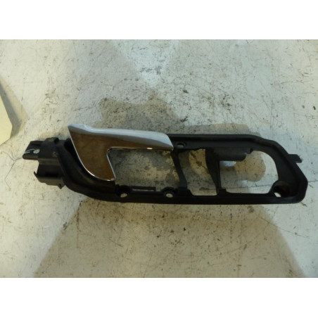Poignee interieur avant droit VOLKSWAGEN POLO 4