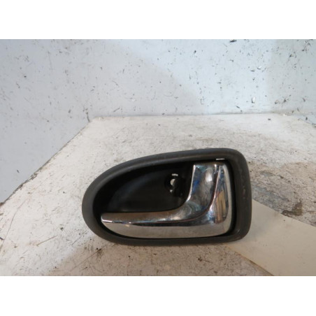 Poignee interieur avant droit MAZDA PREMACY