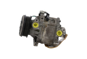 Compresseur clim OPEL KARL Photo n°1