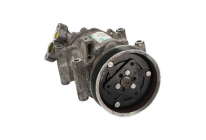 Compresseur clim RENAULT CLIO 3 Photo n°4