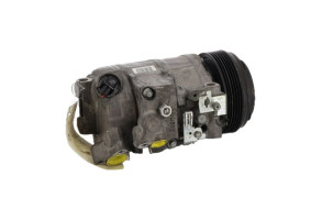 Compresseur clim BMW SERIE 1 E87 Photo n°1