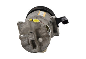 Compresseur clim VOLKSWAGEN UP Photo n°4
