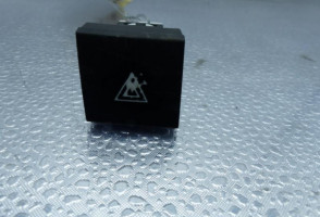 Bouton de warning PEUGEOT 508 1