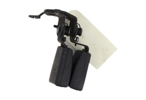 Attache ceinture arriere gauche VOLKSWAGEN GOLF 7 Photo n°5
