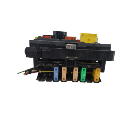 Boitier servitude moteur (BSM) PEUGEOT 3008 1