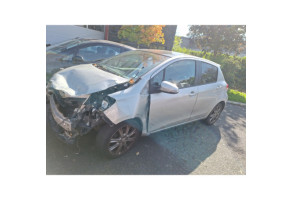 Compresseur clim TOYOTA YARIS 3 Photo n°10