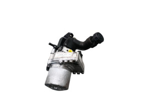 Pompe de direction PEUGEOT 508 1 Photo n°4