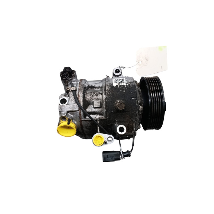 Compresseur clim VOLKSWAGEN POLO 5 Photo n°2