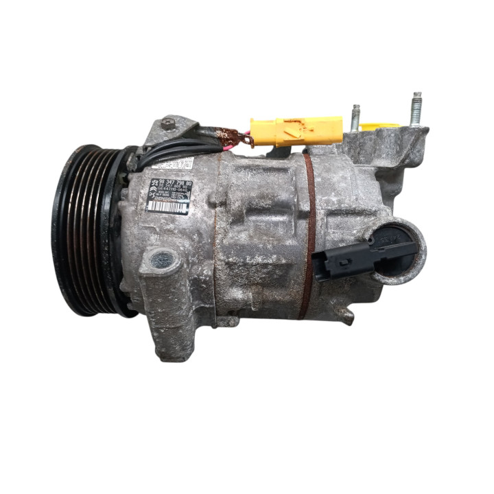 Compresseur clim OPEL CORSA F Photo n°3