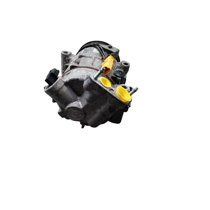 Compresseur clim OPEL CORSA F Photo n°5
