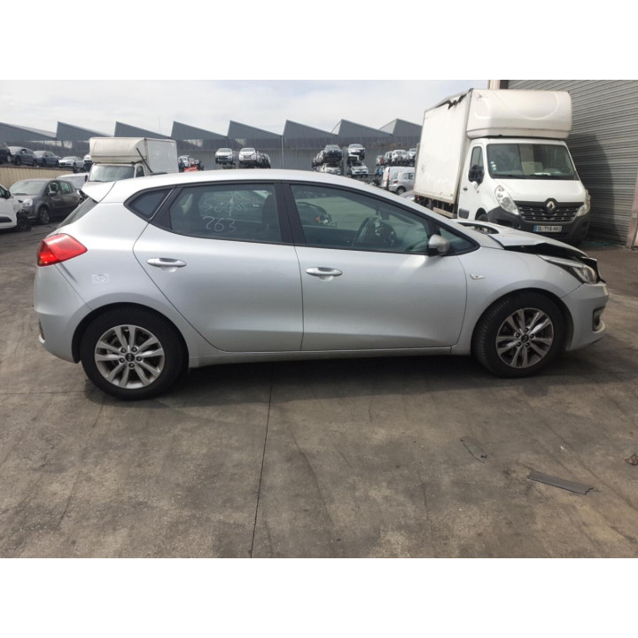Compresseur clim KIA CEE-D 2 Photo n°5