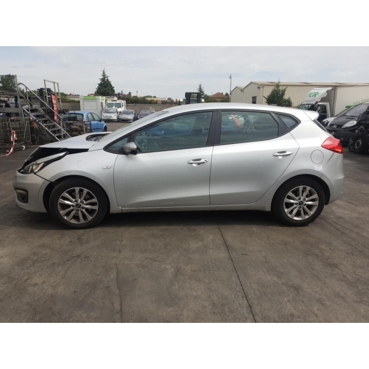 Compresseur clim KIA CEE-D 2 Photo n°9
