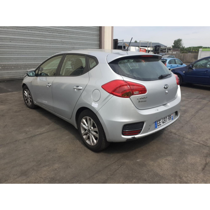 Compresseur clim KIA CEE-D 2 Photo n°10