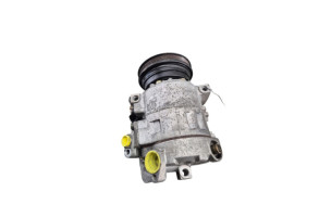 Compresseur clim BMW SERIE 5 E39 Photo n°3