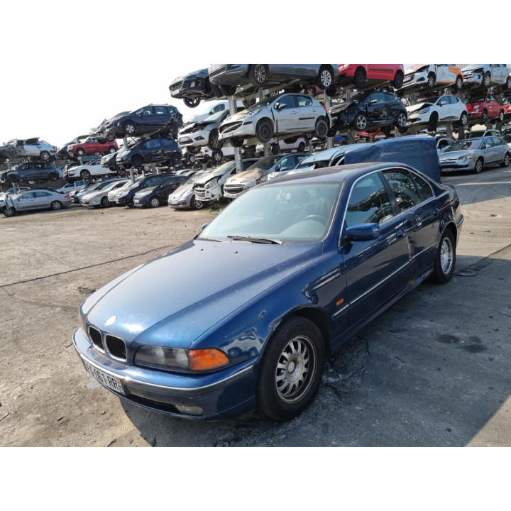 Compresseur clim BMW SERIE 5 E39 Photo n°6