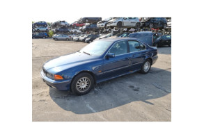 Compresseur clim BMW SERIE 5 E39 Photo n°7