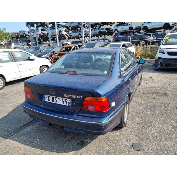 Compresseur clim BMW SERIE 5 E39 Photo n°16