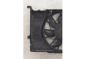 Moto ventilateur radiateur MERCEDES CLASSE B 245 Photo n°2