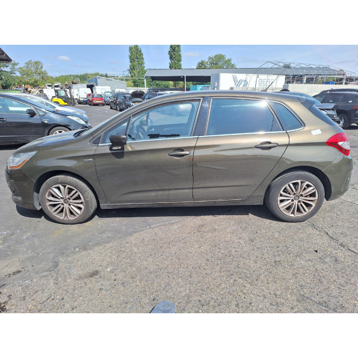 Feu arriere principal droit (feux) CITROEN C4 2 Photo n°12
